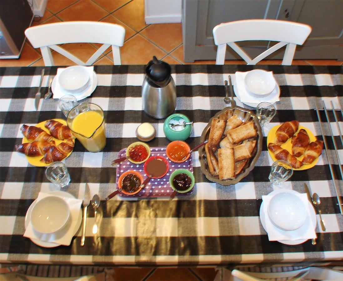 La Bruyere - Chez Martine Bed & Breakfast Appy Dış mekan fotoğraf