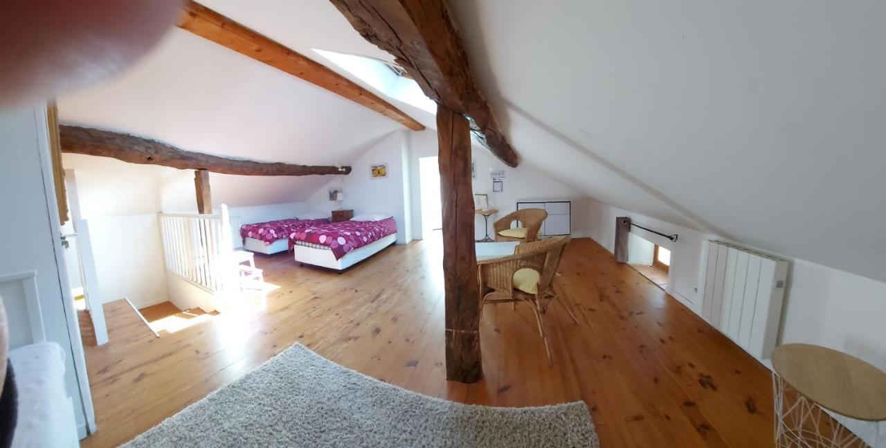 La Bruyere - Chez Martine Bed & Breakfast Appy Dış mekan fotoğraf