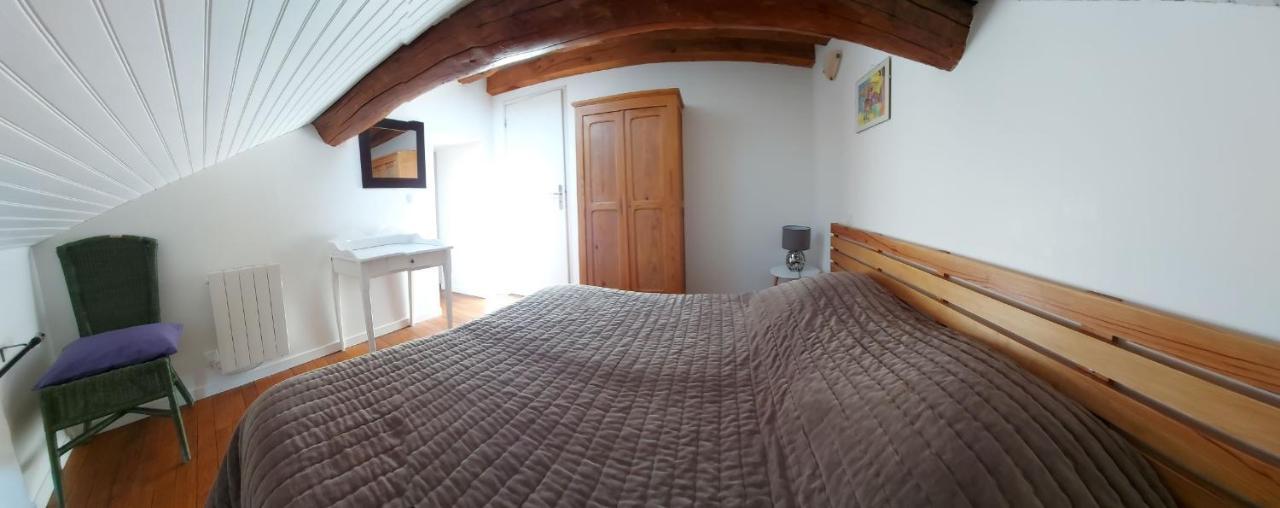 La Bruyere - Chez Martine Bed & Breakfast Appy Dış mekan fotoğraf
