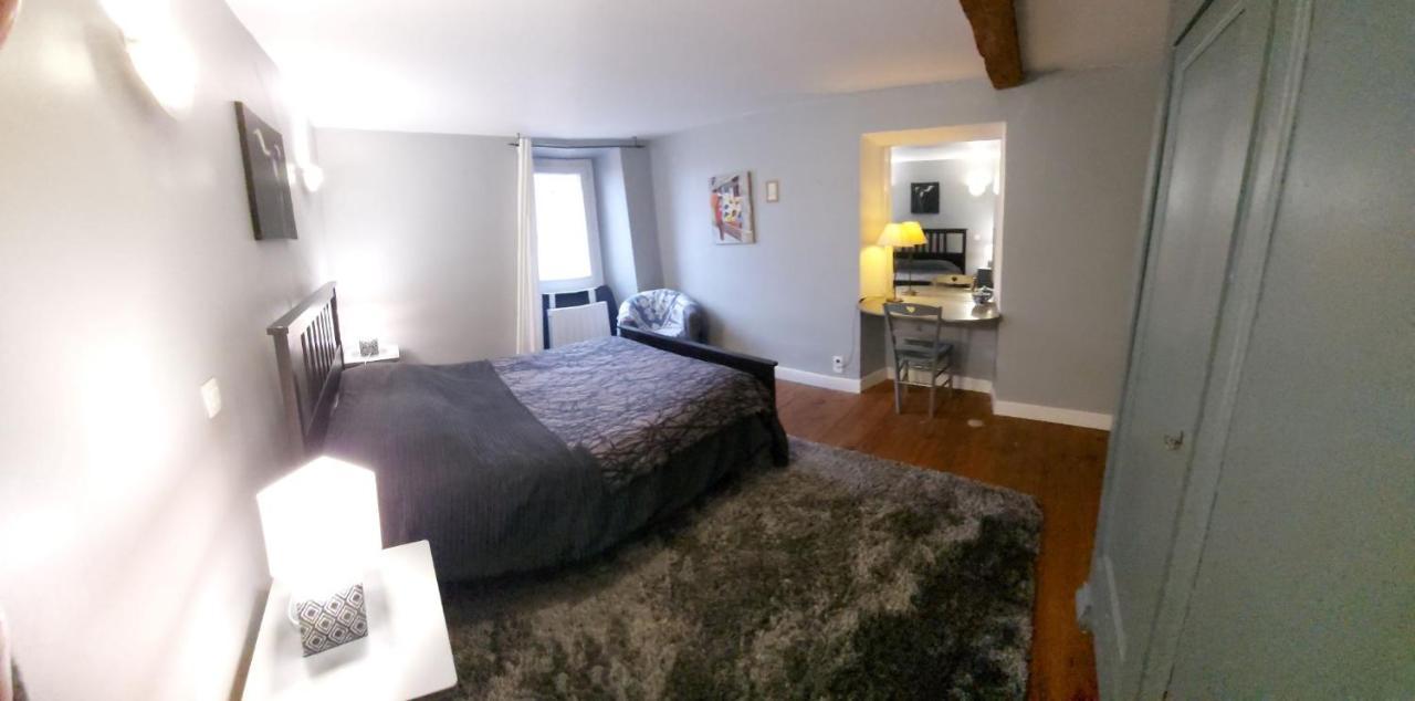 La Bruyere - Chez Martine Bed & Breakfast Appy Dış mekan fotoğraf